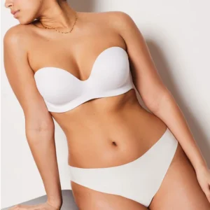 Half cup push up White